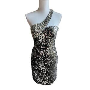 Tony Bowls black sequin beaded cocktail homecoming prom mini dress size 4